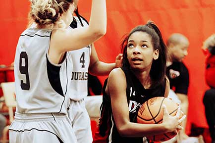 Une joueuse de basketball